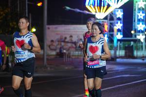 BIB: 
                            <button type="button" onclick="openModal(24423559)" class="btn btn-primary btn-sm float-right btn-popup" data-toggle="modal" data-target=".modal-high-quality">
                        <i class="fas fa-shopping-cart"></i> Add to Cart
                    </button>
                                            <button type="button" onclick="isThisMe(24423559, true)" class="btn btn-success btn-sm float-right btn-popup btn-isme hidden" data-toggle="tooltip" data-placement="bottom" title="นี่คือรูปของคุณใช่ไหม คลิกที่นี่เพื่อเอาเข้าอัลบั้ม">
                        <i class="fas fa-plus"></i> Add to album
                    </button>
                    <button type="button" onclick="isThisMe(24423559, false)" class="btn btn-warning btn-sm float-right btn-popup btn-isnotme hidden">
                        <i class="fas fa-ban"></i> Remove from album
                    </button>